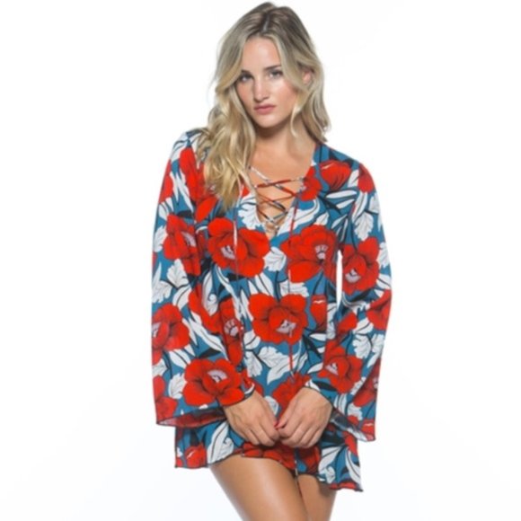 Fabulous Florals Top - Picture 3 of 4